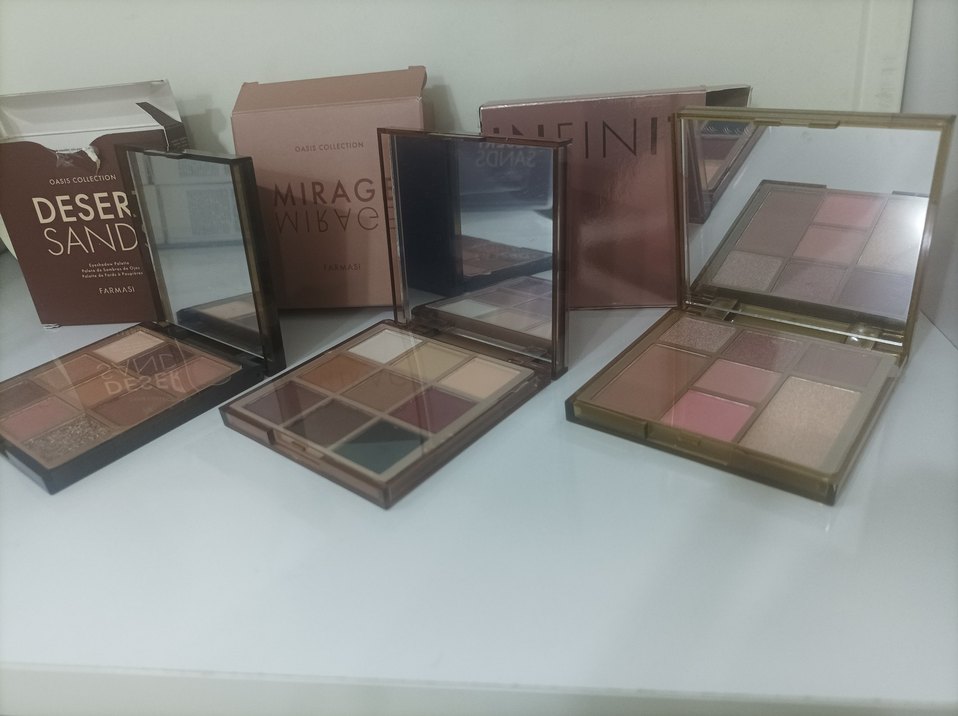 Farmasi Oasis Velvet Dusk Far Paleti ve alık aydınlatıcı setleri - Görsel 4