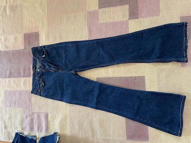 Trendyol & Milla Kot flare jean