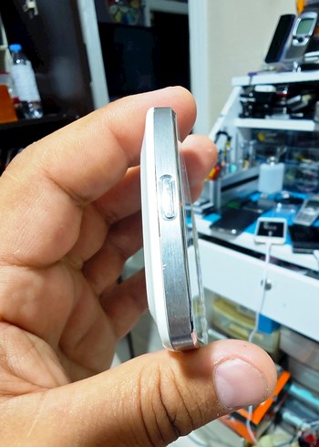 Beyaz BlackBerry Q10 Klavyeli Telefon - Görsel 3