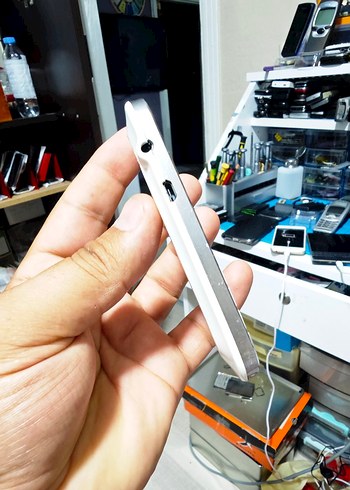 Beyaz BlackBerry Q10 Klavyeli Telefon - Görsel 4