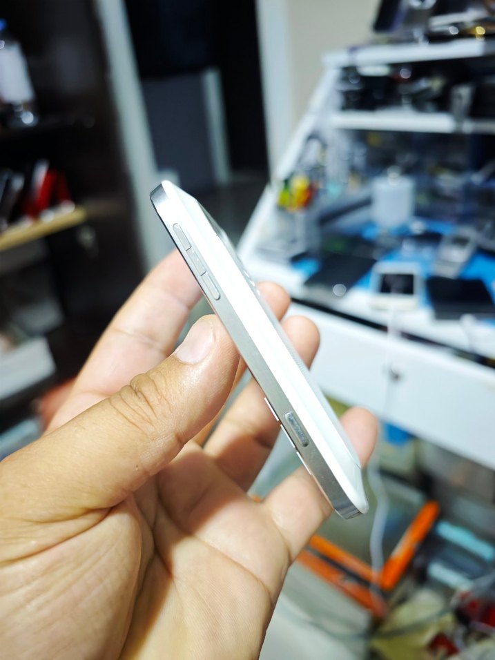 Beyaz BlackBerry Q10 Klavyeli Telefon - Görsel 5