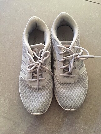 Orijinal Adidas spor ayakkabı