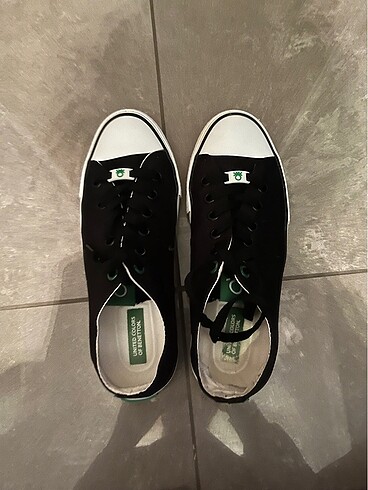 40 Beden siyah Renk Benetton converse