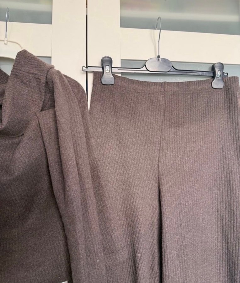 Kahverengi ikili takım - Görsel 3