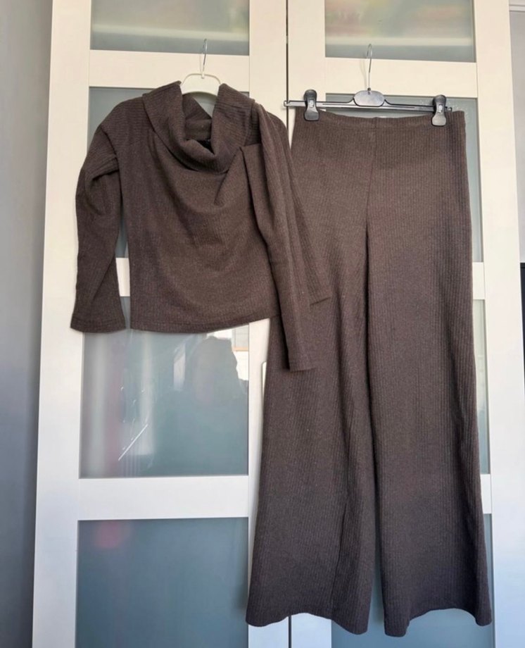 Kahverengi ikili takım - Görsel 2