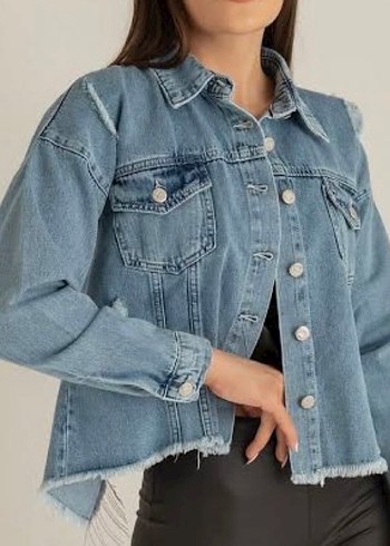 Zara Taşlı kot ceket