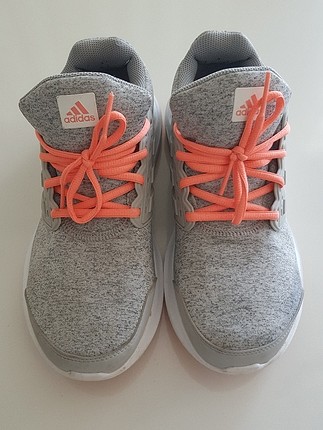 adidas ayak.