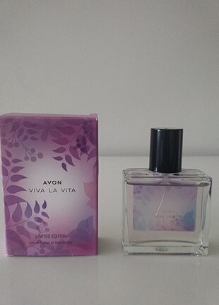 Avon Viva la Vita 30 ml kadın parfümü