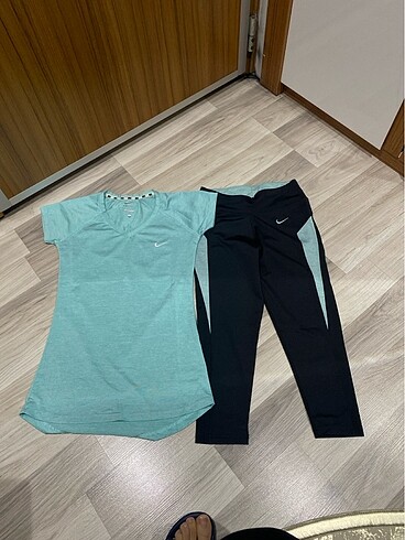 Spor taytlı ikili takım