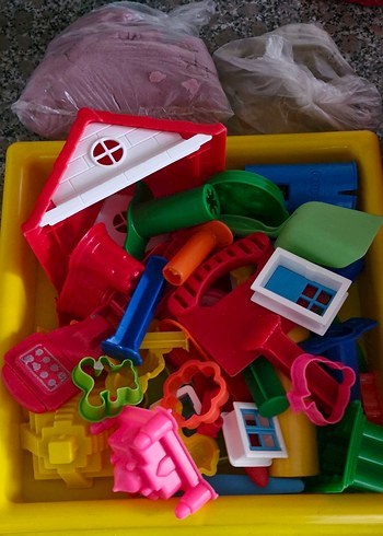 Renkli Plastik Oyuncak Ev Parçaları Seti - Görsel 2