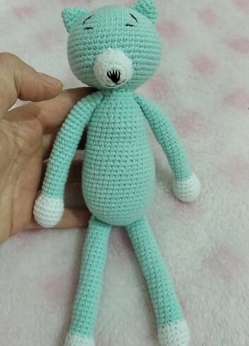 Amigurumi oyuncak kedi