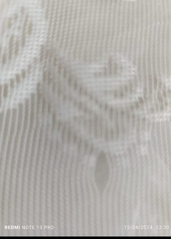 Nakışlı Beyaz Yatak Örtüsü - Görsel 6