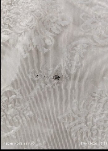 Nakışlı Beyaz Yatak Örtüsü - Görsel 3