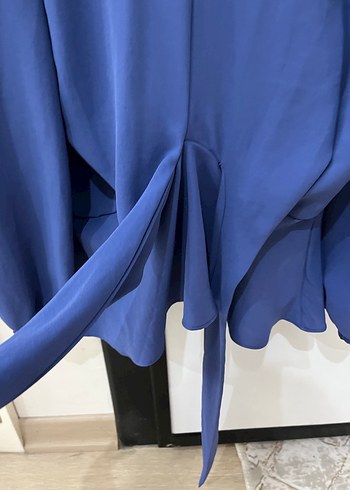 Kemerli Uzun Kollu Mavi Ofis Bluzu - Görsel 8