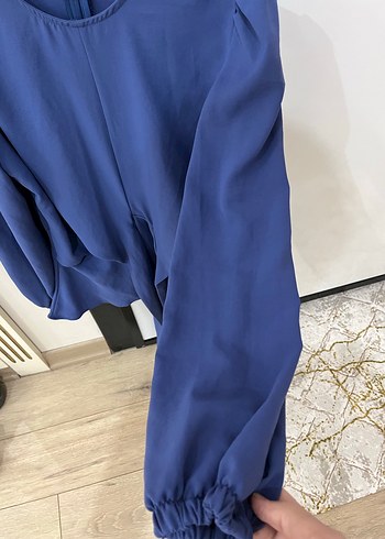 Kemerli Uzun Kollu Mavi Ofis Bluzu - Görsel 5