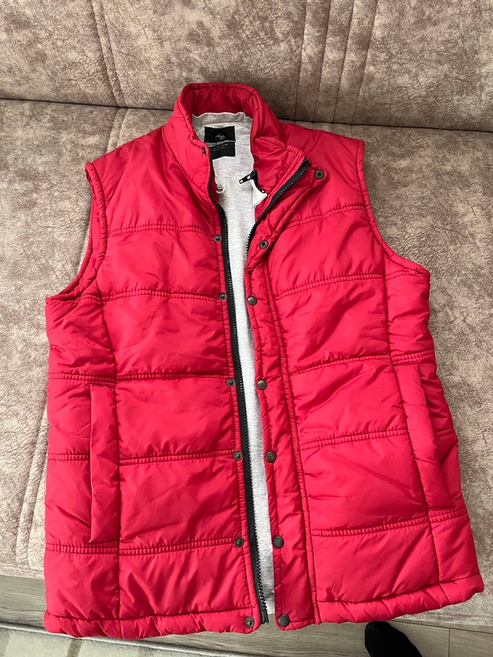 Kemer Detaylı Kırmızı Kadın Şişme Yelek - Görsel 3