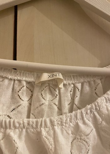 Beyaz Nakışlı Keten Volanlı Bohem Bluz - Görsel 3