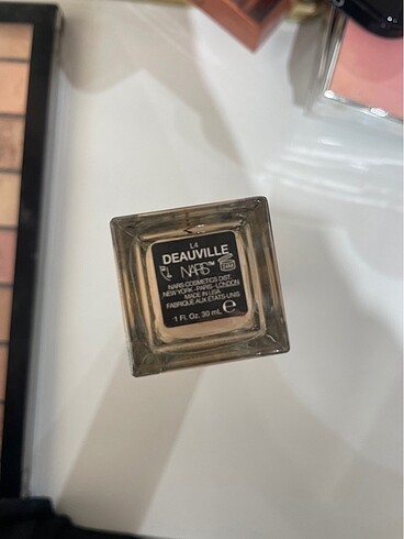 Nars Nars fondöten