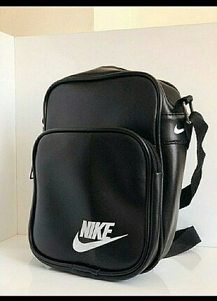 nike askılı çanta