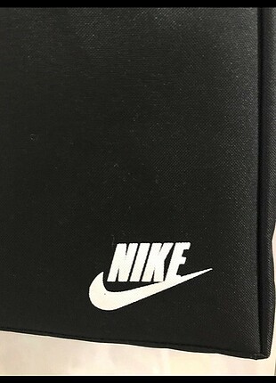  Beden siyah Renk Nike çanta
