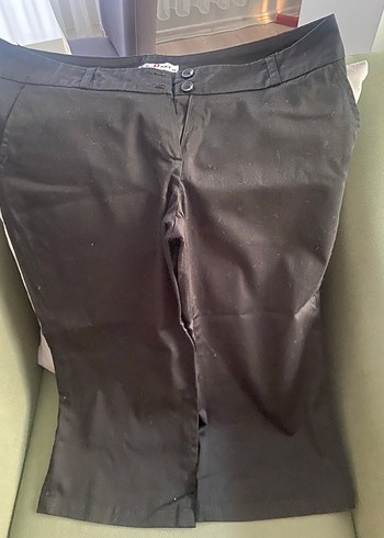 Siyah Kemerli Kadın Kumaş Pantolon - Görsel 4