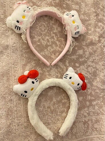 hello kitty taç