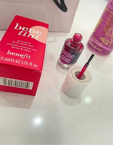 Benefit tint