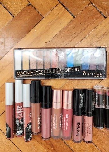 Bej Tonlarda Krem Allık ve Makyaj Seti - Görsel 2