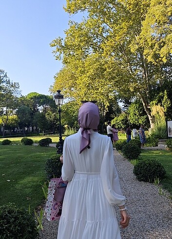 m Beden Beyaz uçuş uçuş elbise zara