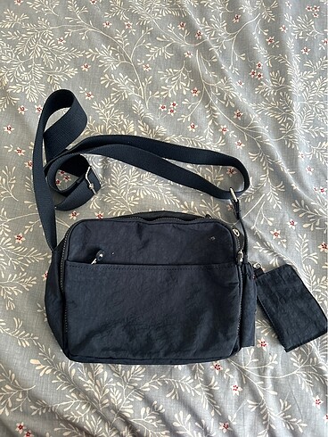 Smart Bags Çanta