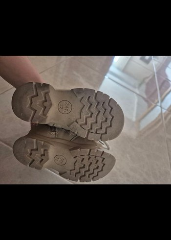 Zara kız bebek bot 22 numara - Görsel 3