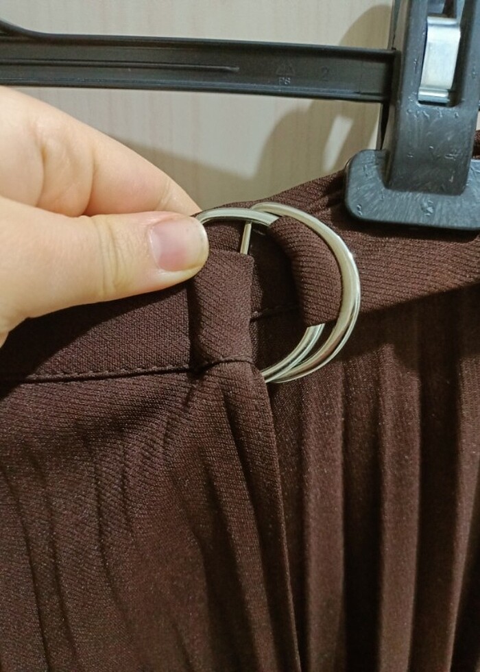 Yepyeni anvelop plise etek - Görsel 4