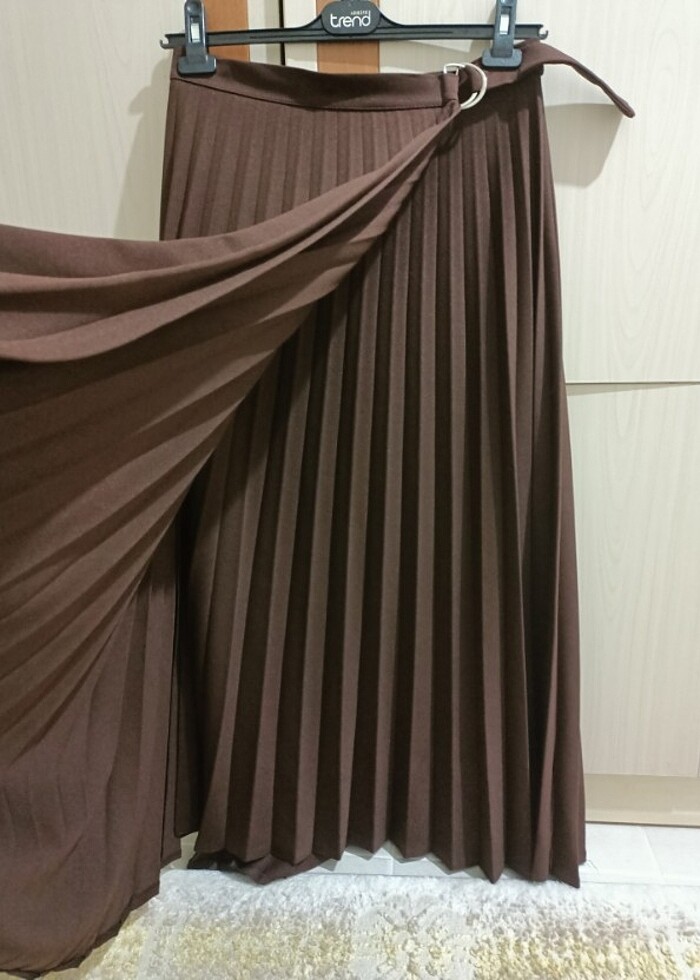 Yepyeni anvelop plise etek - Görsel 2