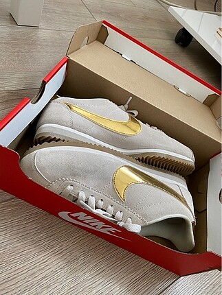 38 Beden Nike cortez spor ayakkabı