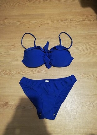 mavi bikini