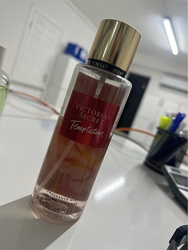 Victoria?s secret temptation body mist