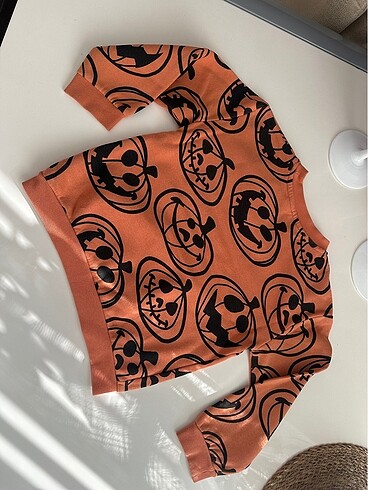 H&M Hm 4-6 yaş hallowen sweat