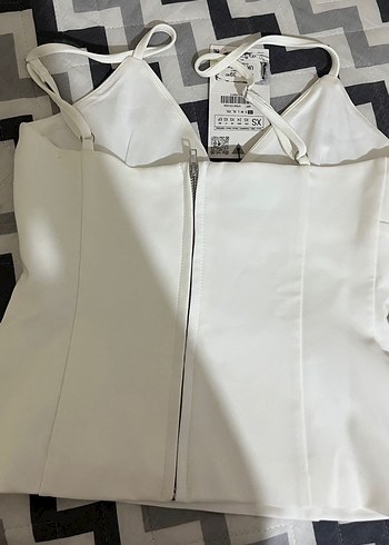 Zara zara fiyonk detaylı top