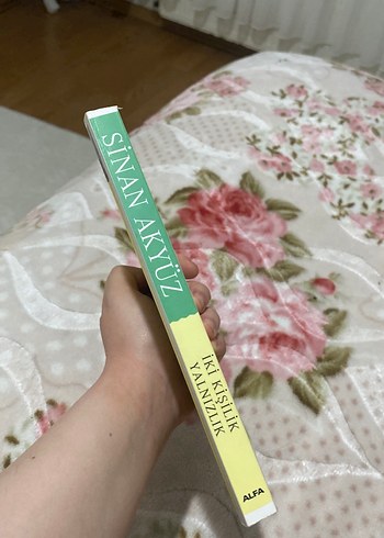 İki Kişilik Yalnızlık - Sinan Akyüz - Görsel 3