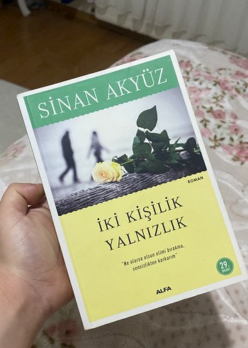 İki Kişilik Yalnızlık - Sinan Akyüz