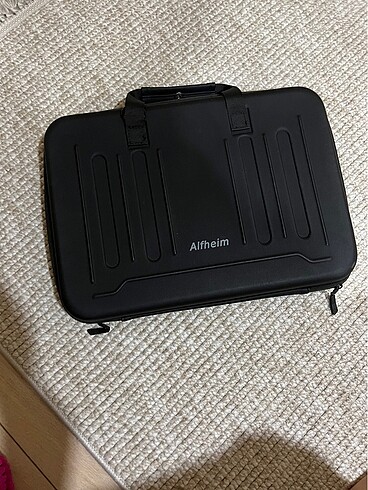 Alfheim bilgisayar çantası