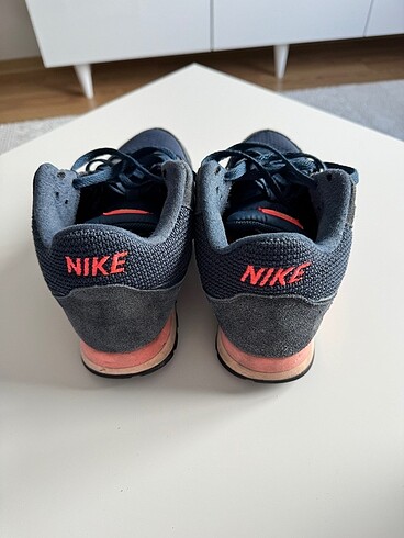 Nike Nike kadın lacivert spor ayakkabısı