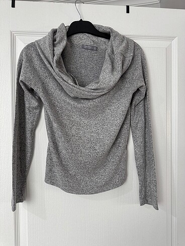 Bershka Madonna yaka crop kazak