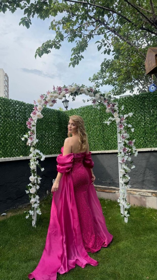 Pembe Drapeli payetli Uzun Abiye Elbise - Görsel 2