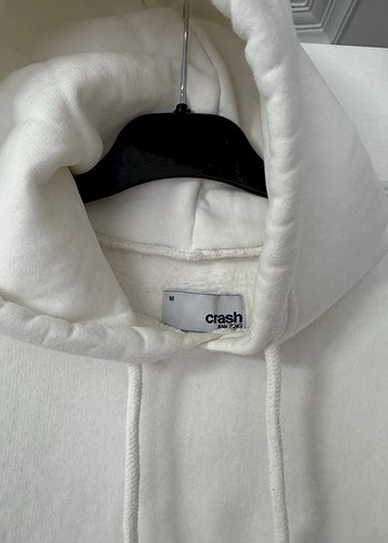 Erkek beyaz kapüşonlu sweatshirt - Görsel 2