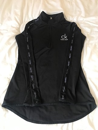 Calvin klein baskılı takım