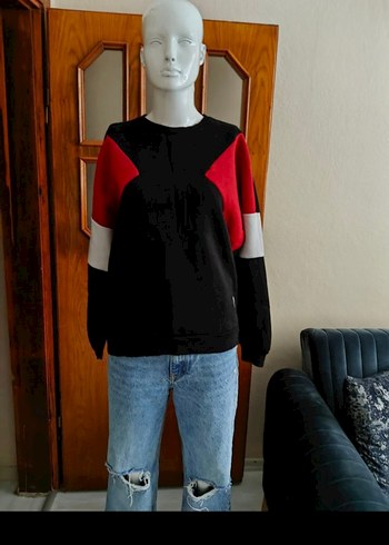 Kadın Siyah Renkli Oversize Sweatshirt