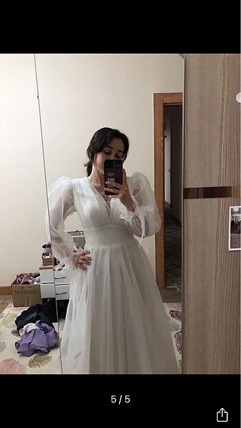 Beyaz nikah elbisesi