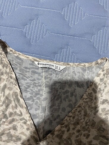 Stradivarius bluz - Görsel 3