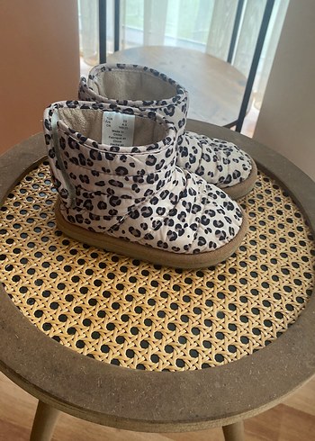 Leopar Desenli Kız Çocuk Botu - Görsel 2